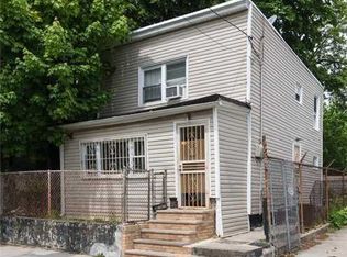 16215 110th Ave, Jamaica, NY 11433
