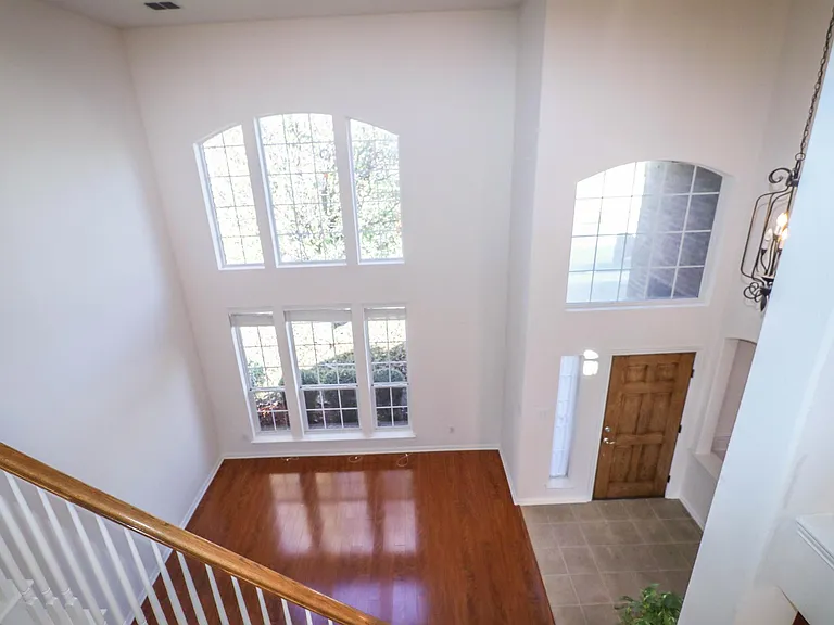 1183 Heathrow Dr — Photo 24