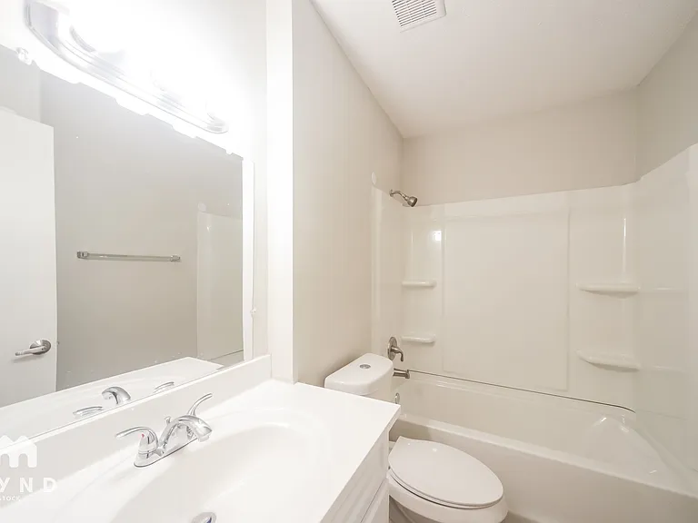 2695 Shady Grove Dr — Photo 13