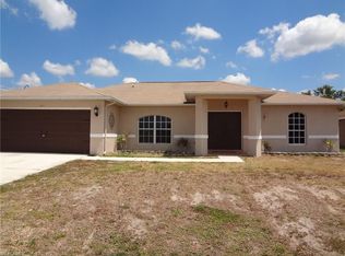 301 NE 14th Ter, Cape Coral, FL 33909