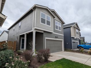 2985 W St, Springfield, OR 97477