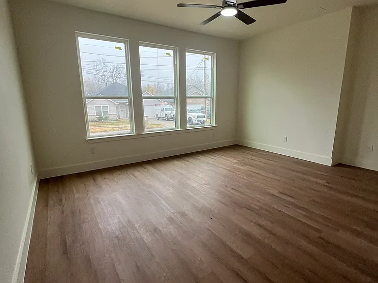 3602 Pickett St — Photo 4