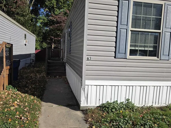 1519 Olmstead Rd, Kalamazoo, MI