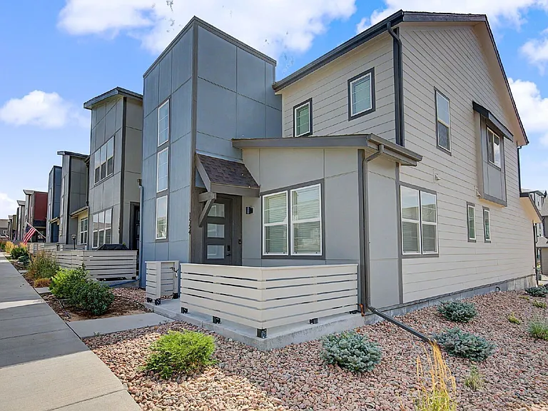 1554 Rose Quartz Hts — Photo 3