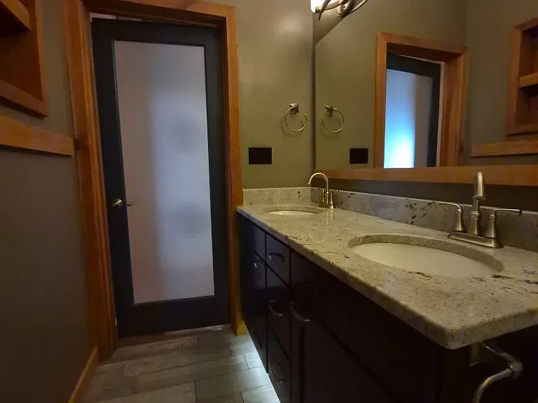 1413 Race St #1 — Photo 8