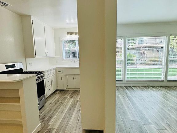 4th image of 4136 Palmwood Dr APT 2