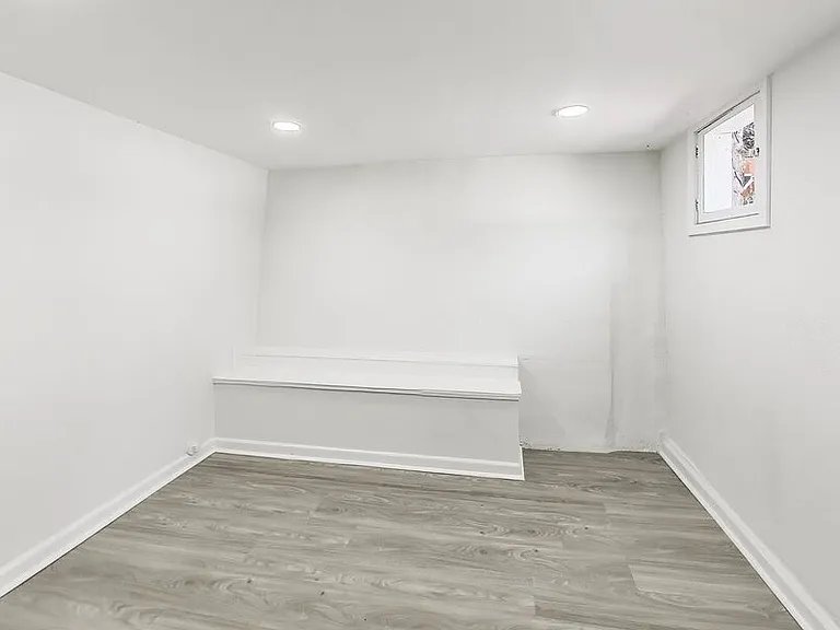 7361 Claremont Ave #3 — Photo 8