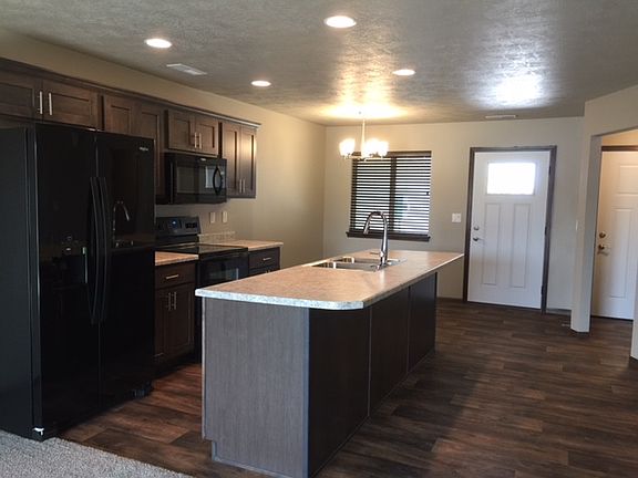 5th image of 1501 W 25th St