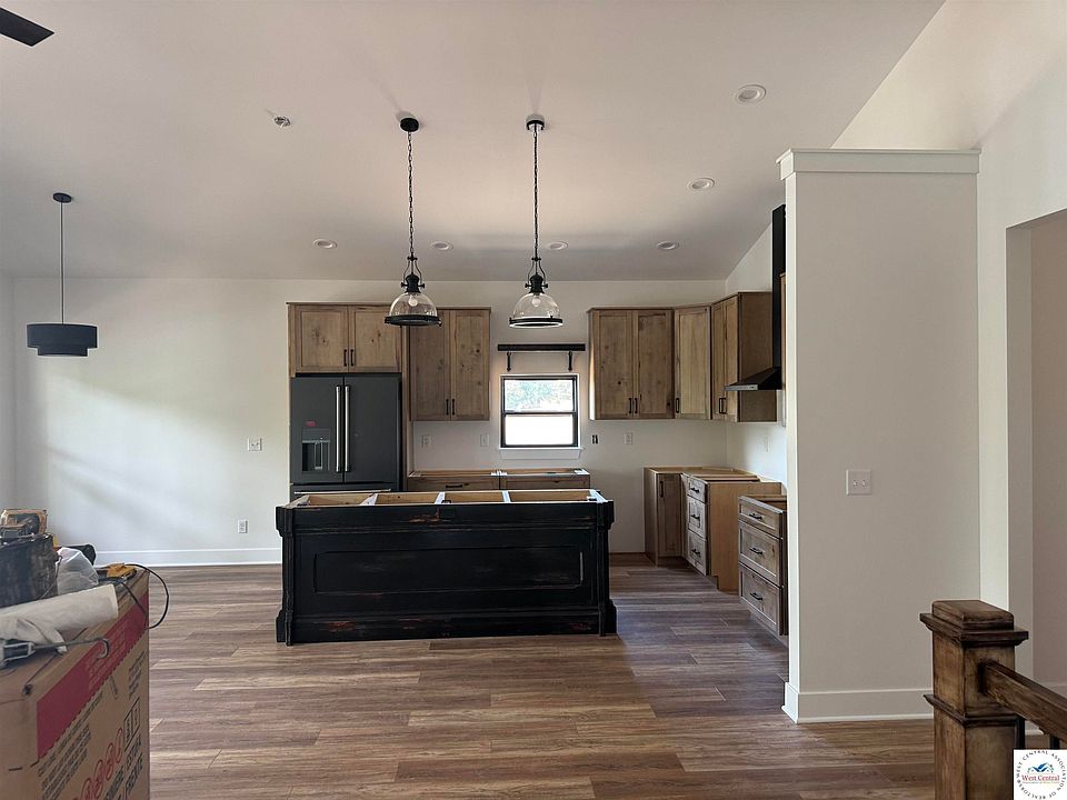 2nd image of 27416 Runway Cir