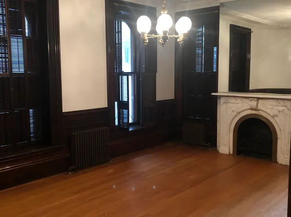 53 2nd St #4, Troy, NY 12180