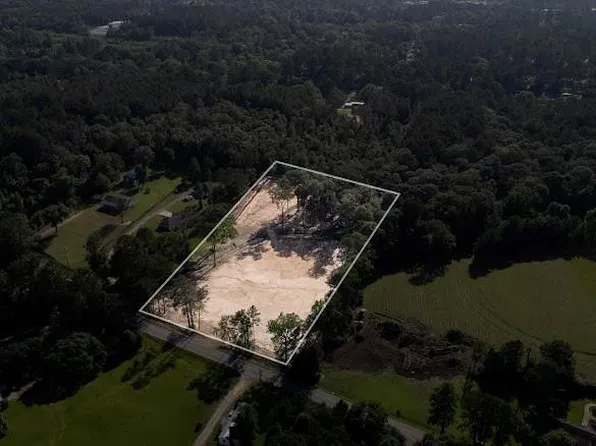 993 Paradise Rd, Ball, LA 71405