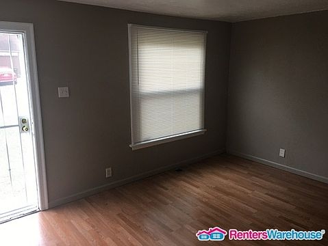 3rd image of 3244 Rex Ave