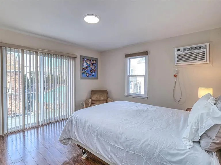 9709 Monmouth Ave #C2 — Photo 13
