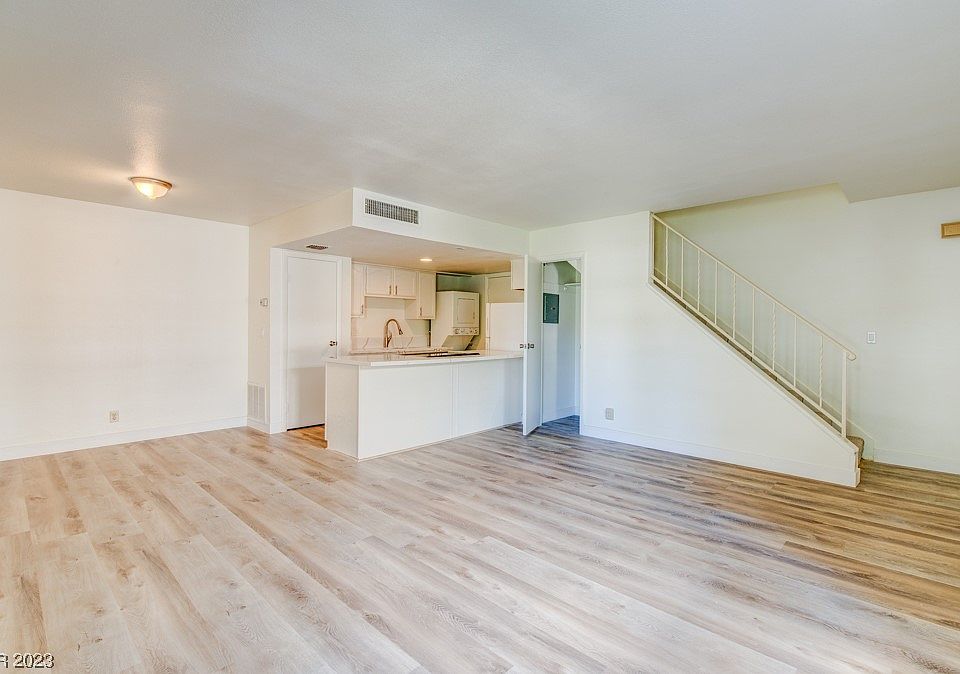 1st image of 1357 Elizabeth Ave Unit 2