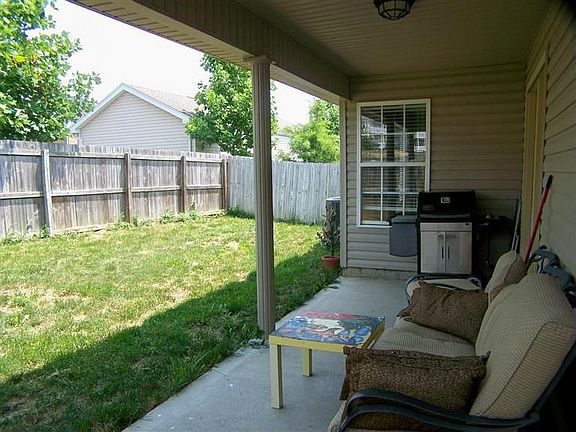 4th image of 2284 Market Garden Ln