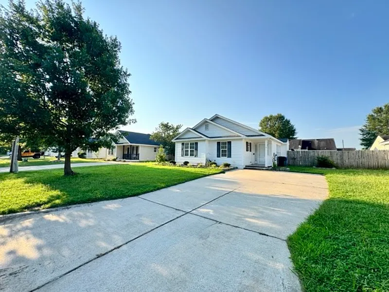 2 bed, 2.0 bath, 1035 sqft, $1,495 — Photo 3