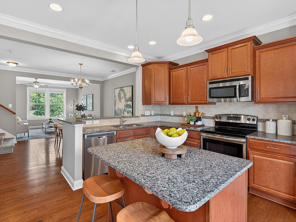 1st image of 1428 Providence Green Ln