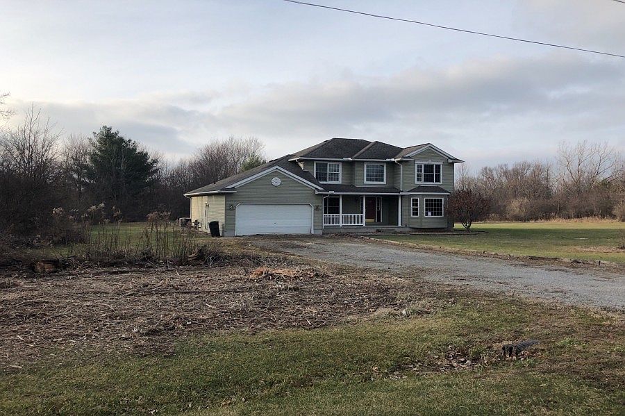204 Rustic Rook Rd, Willard, OH 44890 Zillow