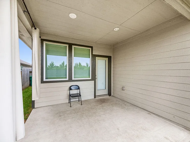 5547 Madden Ln — Photo 18