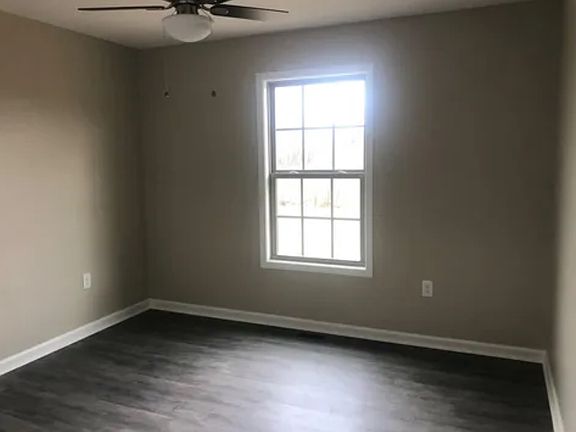 3rd image of 442 Southern Cross Dr