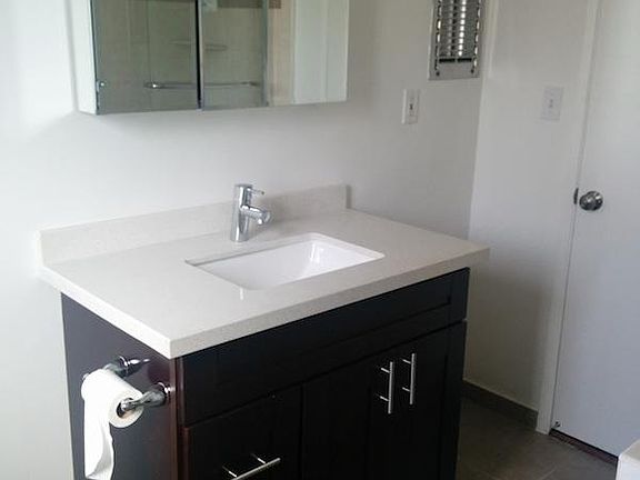 5th image of 860 S Wooster St APT 108