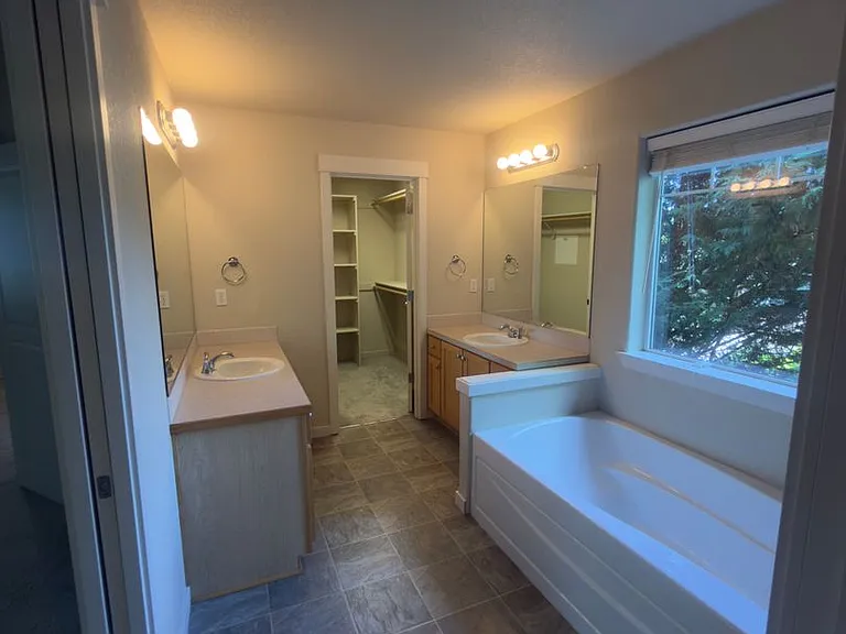 14735 SW Redbud Way — Photo 19