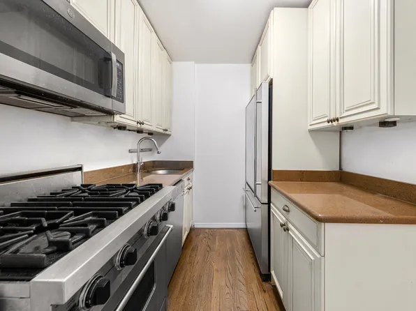 140 Seventh Avenue 4M image 5 of 6