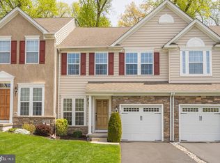 219 Tall Trees Cir, Downingtown, PA 19335