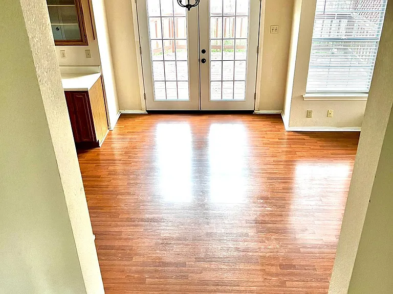 2904 Wren Cir — Photo 8