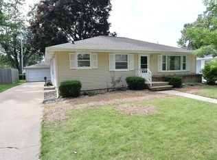 334 S Joseph St, Kimberly, WI 54136