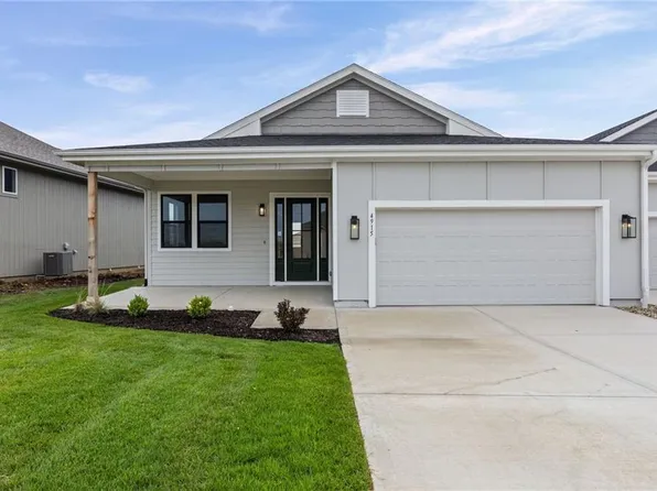 4915 N 146th St, Basehor, KS 66007