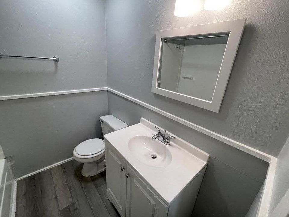 1st image of 48 S 24th St APT 1
