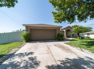1010 NE 12th Ter, Cape Coral, FL 33909