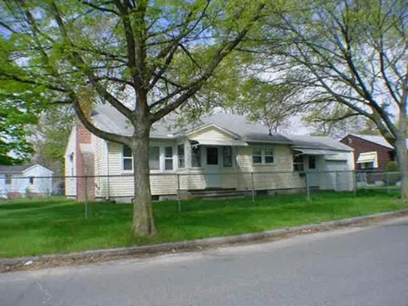 212 Almira Rd, Springfield, MA 01119