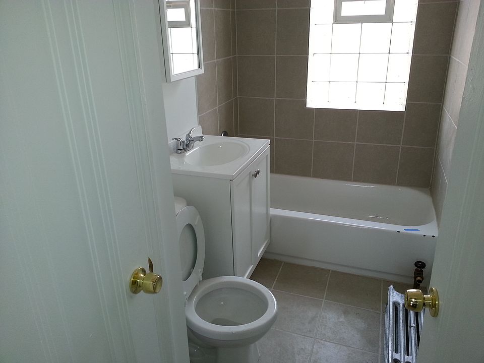 1st image of 8251 S Ellis Ave APT 1S