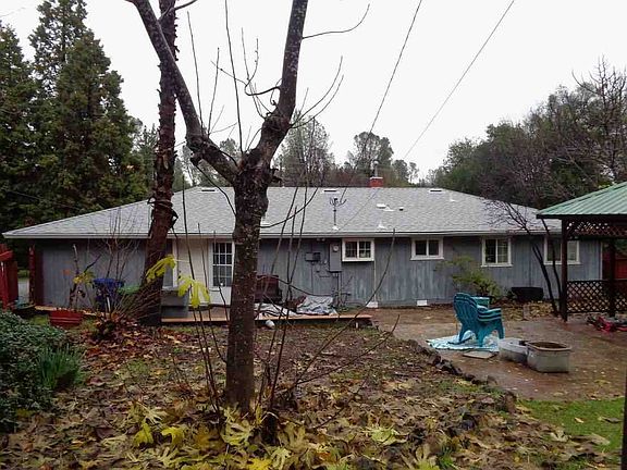 3rd image of 3085 Quartz Hill Rd