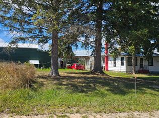 15727 190th Ave, Leroy, MI 49655