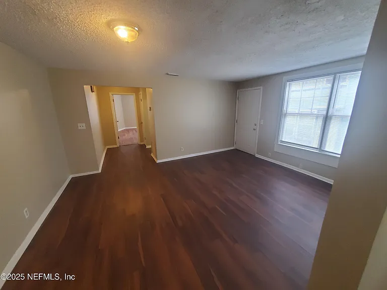 3220 Herschel St #2 — Photo 6