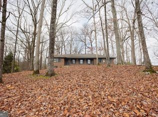 1460 Hillcrest Dr, Sugar Hill, GA 30518