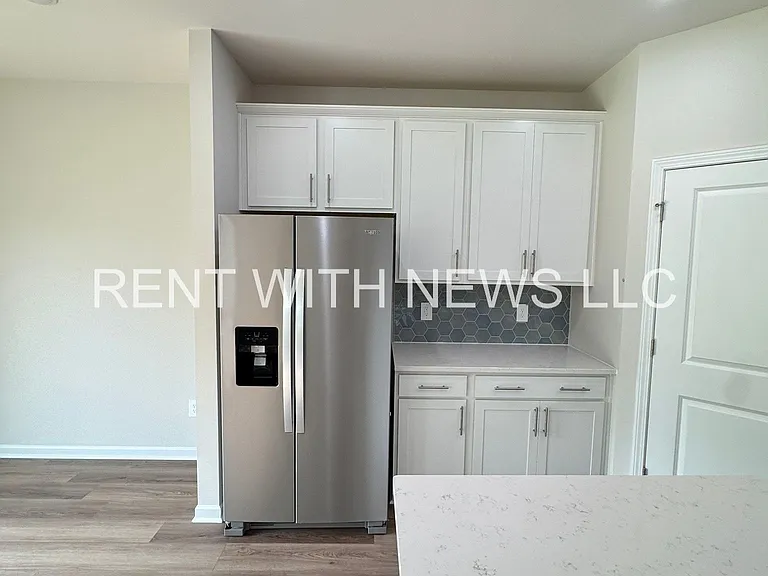 539 White Birch Ln — Photo 8