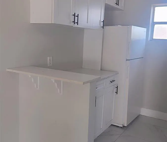 616 NW 5th Ave #2 — Photo 6