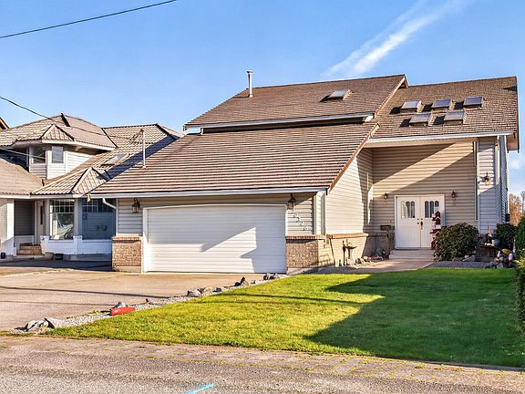 2nd image of 20346 Wharf St