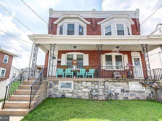 Beautiful and welcoming twin for rent!