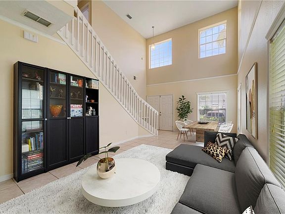 2nd image of 16656 Cedar Run Dr