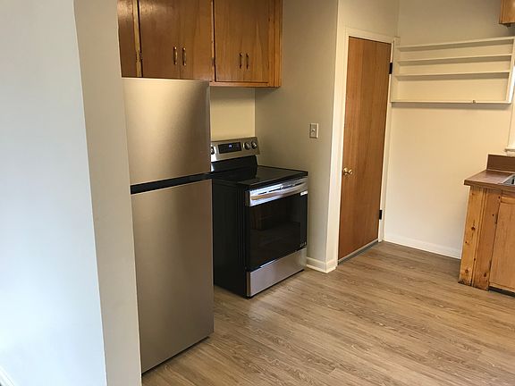 5th image of 1365 N 9th St