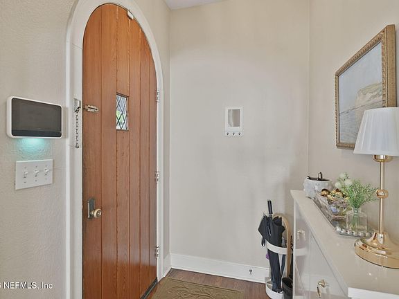 5th image of 1152 MAPLETON Road