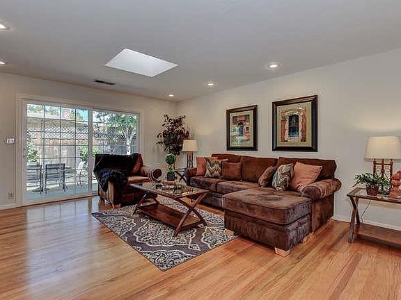 5th image of 1326 Buchanan Dr