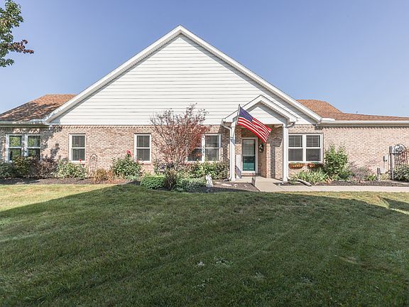 3rd image of 5095 Baltustrol Dr