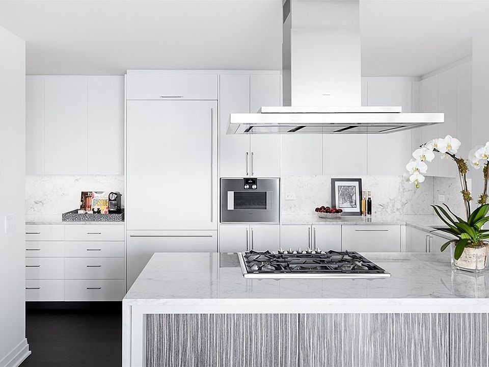 1st image of 460 W 42nd St APT 56F