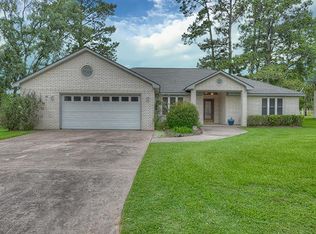 65 April Wind Dr S, Montgomery, TX 77356